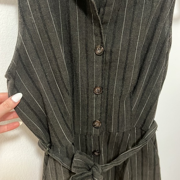 Striped Jumpsuit - Picture 4 of 8